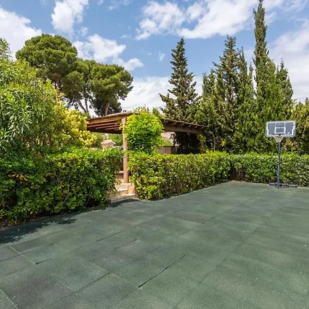 Santi - Plusholidays Villa